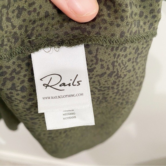 RAILS Women's Jasmine Dress Olive Speckled Lightweight Smocked Size Medium - Picture 9 of 12